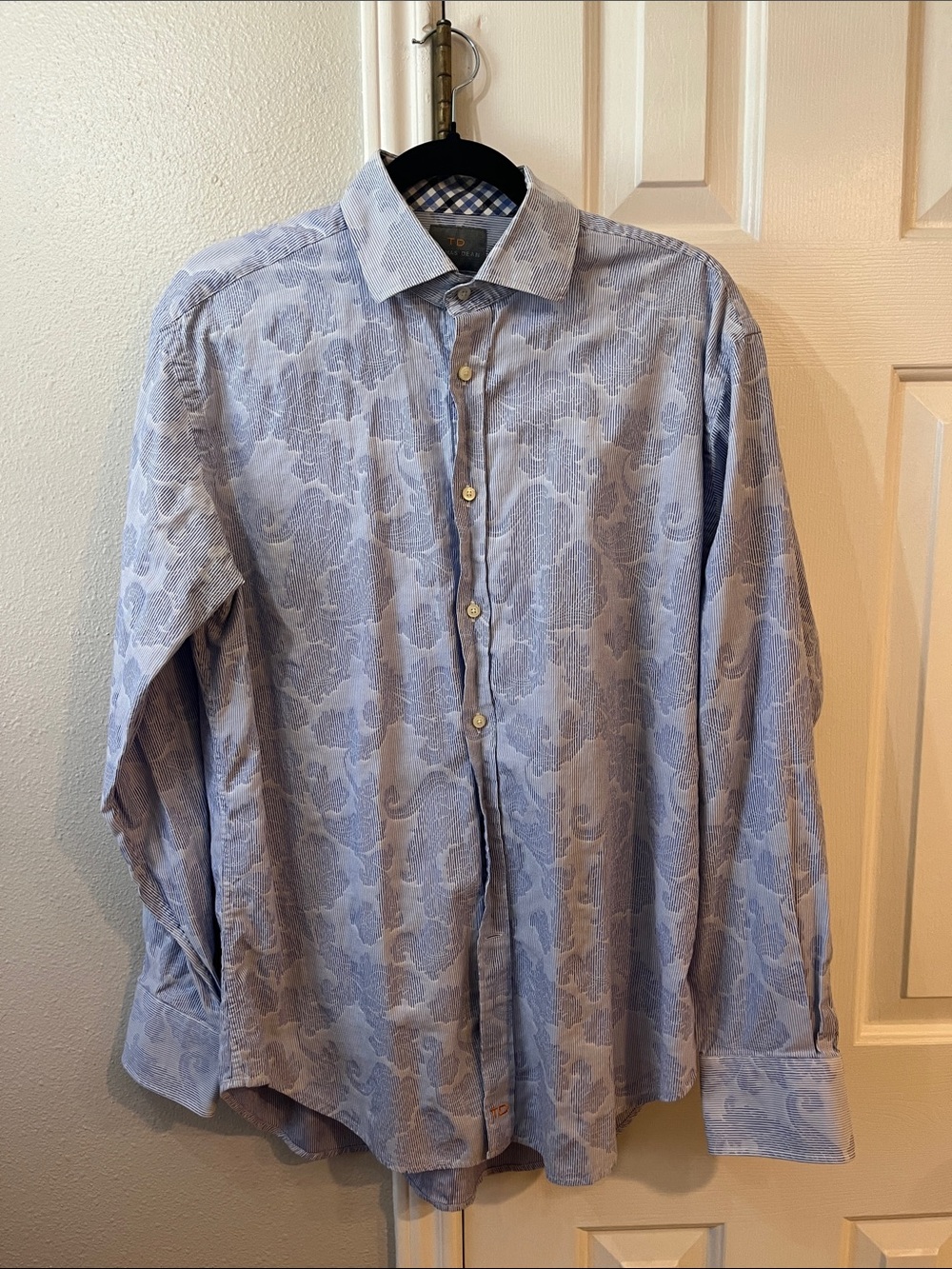Thomas Dean Light Blue Paisley Button-Up Dress Shirt